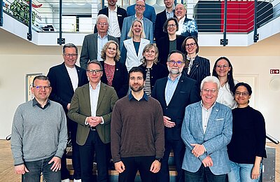 Gruppenbild Steuerungsgruppe {f:if(condition:'Süderelbe AG',then:' | Bild: © Süderelbe AG',else:'')