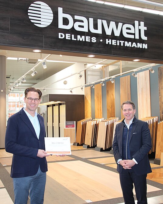 Aktienübergabe Bauwelt Delmes Heitmann