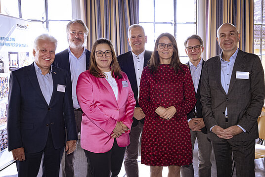 Gruppenbild der Referenten