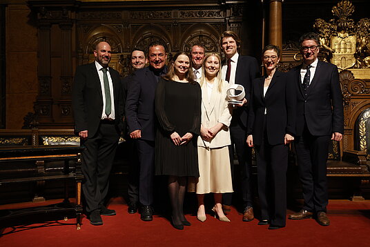 Gruppenfoto nach der Übergabe