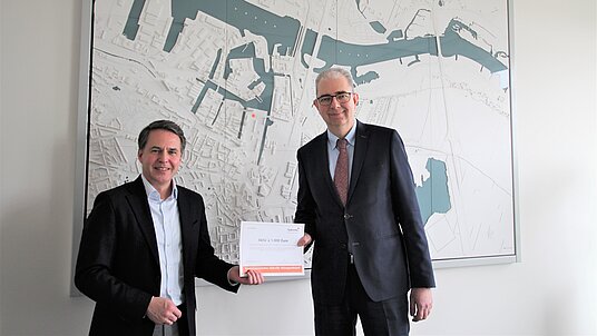 Aktienübergabe Gastroback