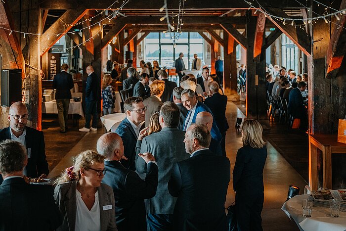  {f:if(condition:'Gina Kühn - Vertelln',then:' | Bild: © Gina Kühn - Vertelln',else:'')