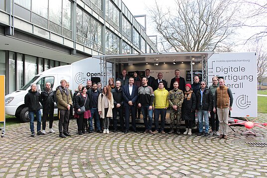 Kick Off Open Lab Mobile Gruppenbild | © HSUUniBw H_Ulrike Schroeder Gruppenbild Kick Off Open Lab Mobile