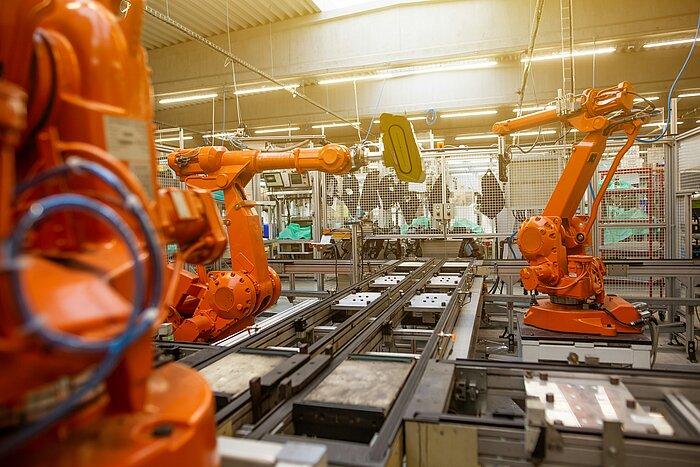 Roboter Industrie {f:if(condition:'Simon Kadula',then:' | Bild: © Simon Kadula',else:'')