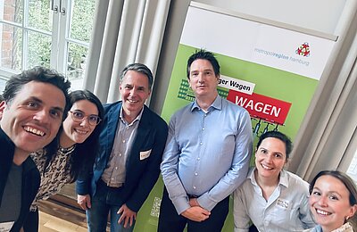 Selfie mit dem Dienstleister Planersocietät {f:if(condition:'Süderelbe AG',then:' | Bild: © Süderelbe AG',else:'')