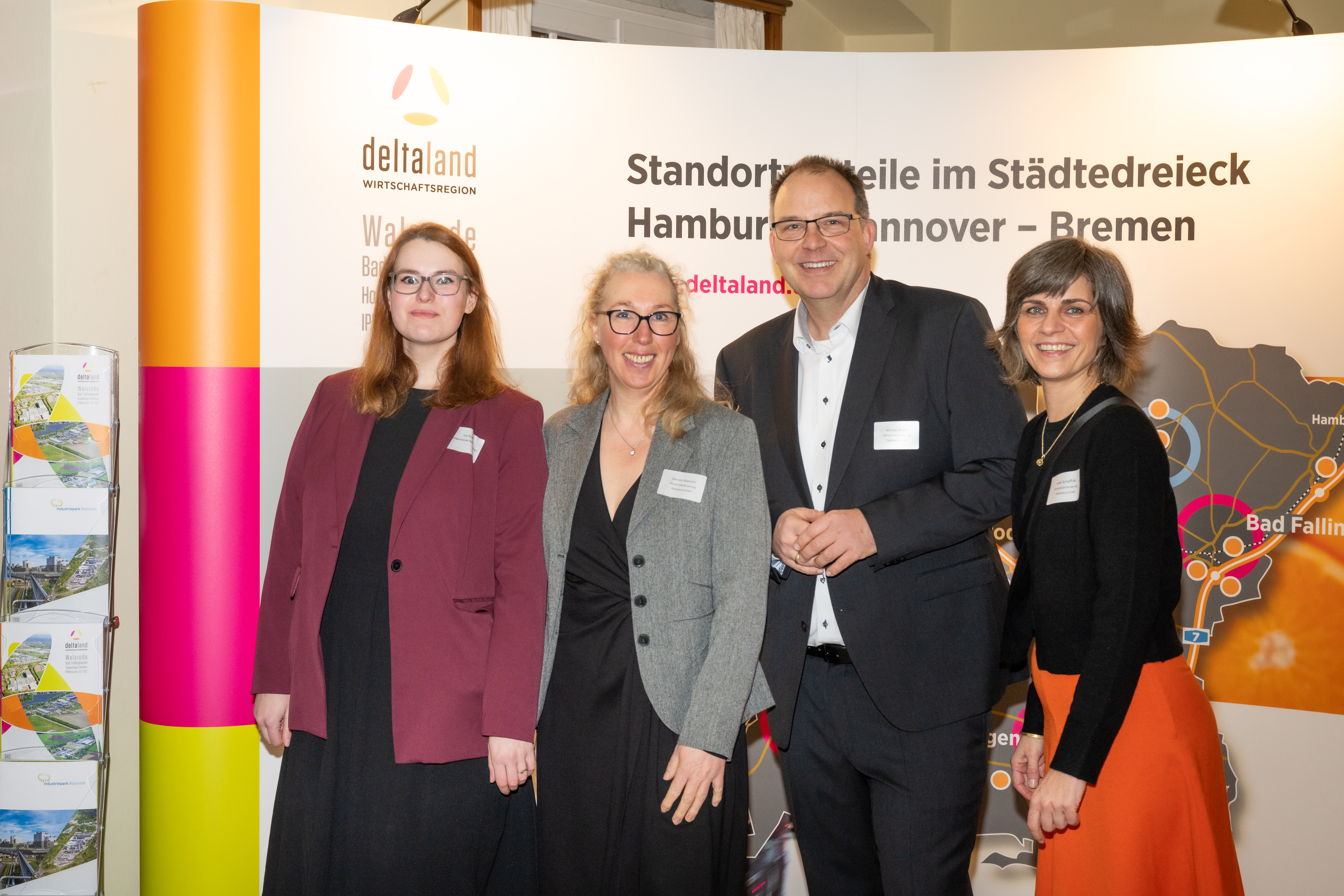 Gruppenfoto Team Deltaland {f:if(condition:'Meike Goebel',then:' | Bild: © Meike Goebel',else:'')